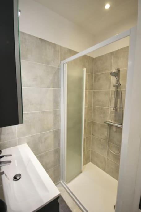 Au Gout Du Jour Climatise Apartman Toulouse Kültér fotó